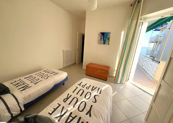 Cuorea House Ideale Per Bikers 아파트 로아노